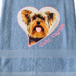 Yorkshire terrier törölköző